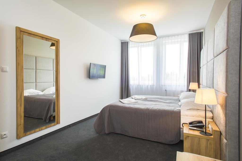 Hotel Nad Raba - Бохня Екстер'єр фото